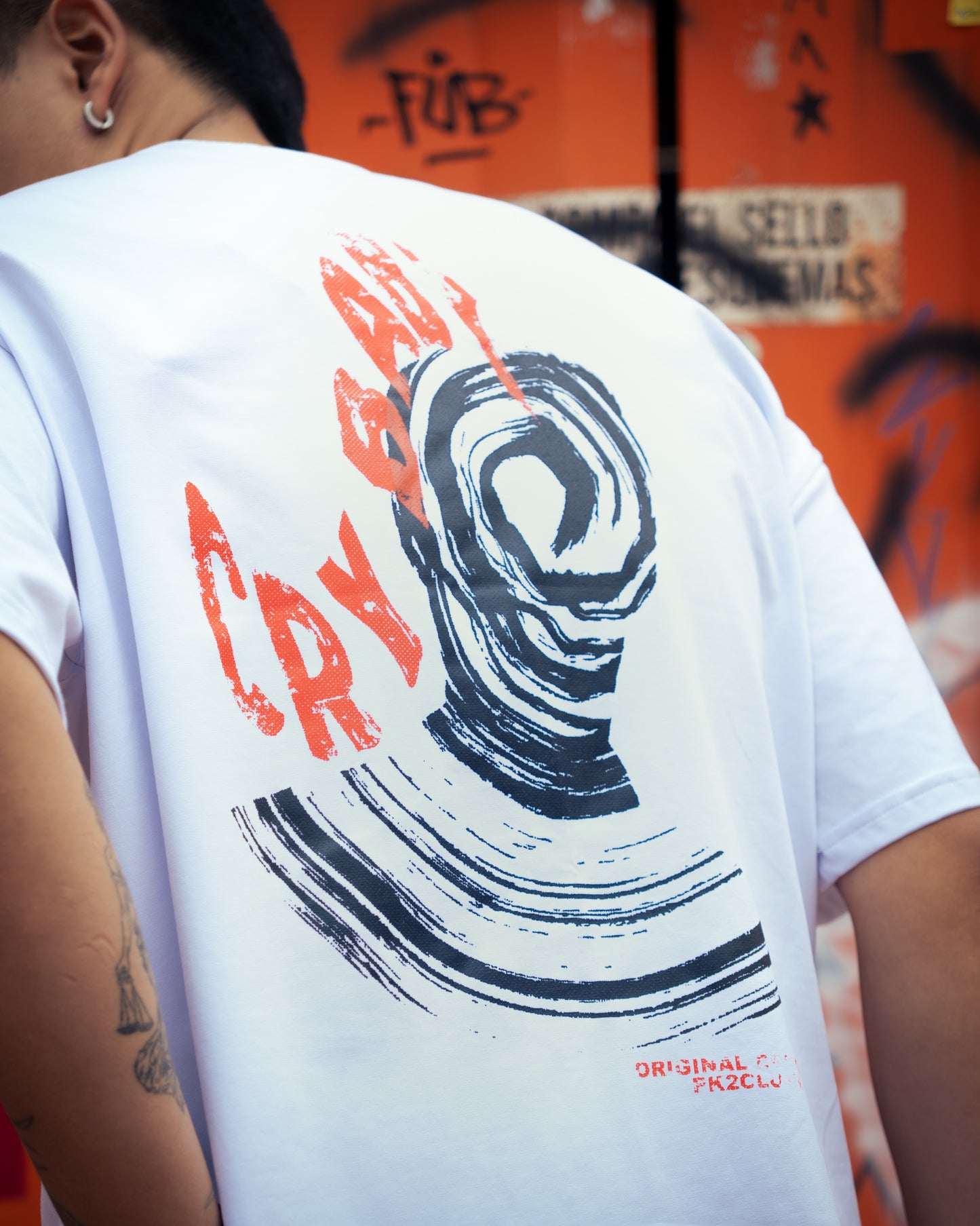 Camiseta Oversize CRY BABY Blanca