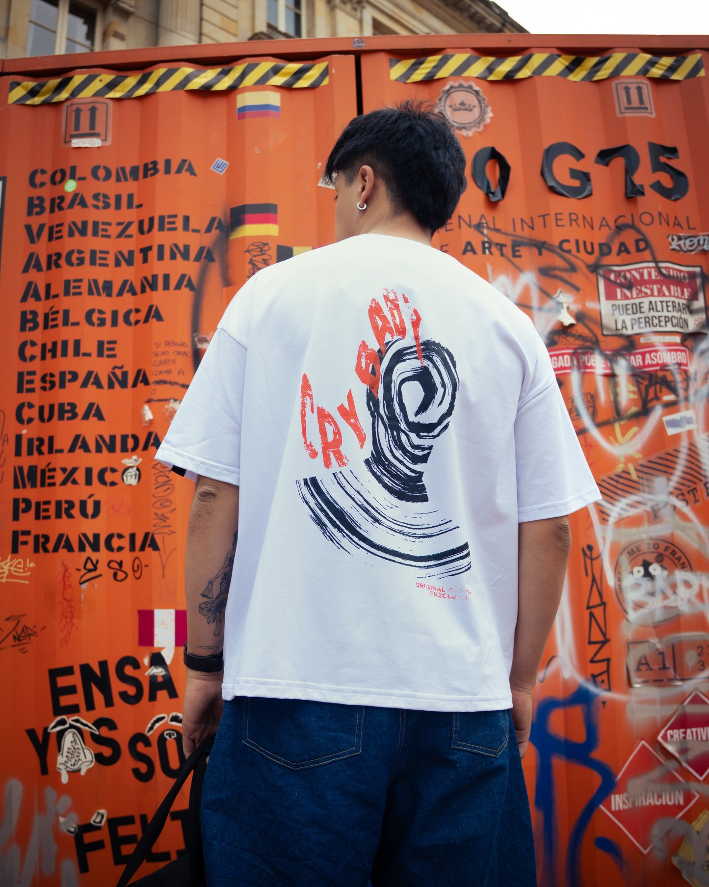 Camiseta Oversize CRY BABY Blanca